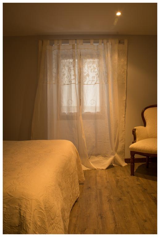 Kapel Etxea Hotel Urzainqui Phòng bức ảnh